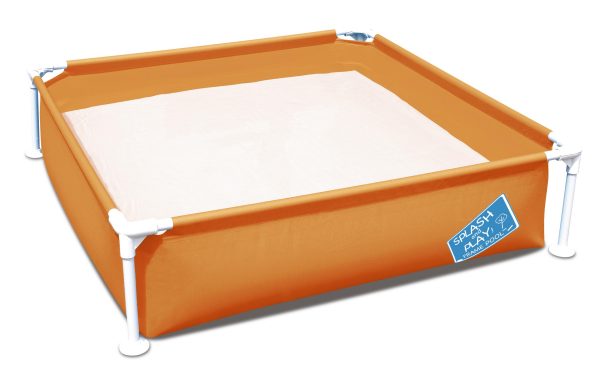 Karkasa baseins "First frame pool"