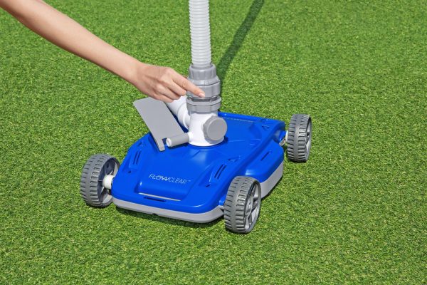 Baseinu tīrīšanas robots Flowclear AquaDrift